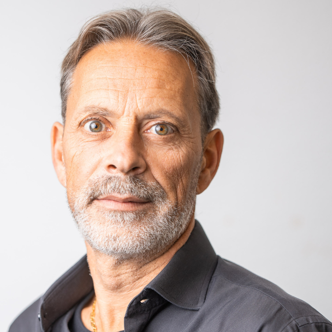 enzler_manuel.png enzler_manuel.png